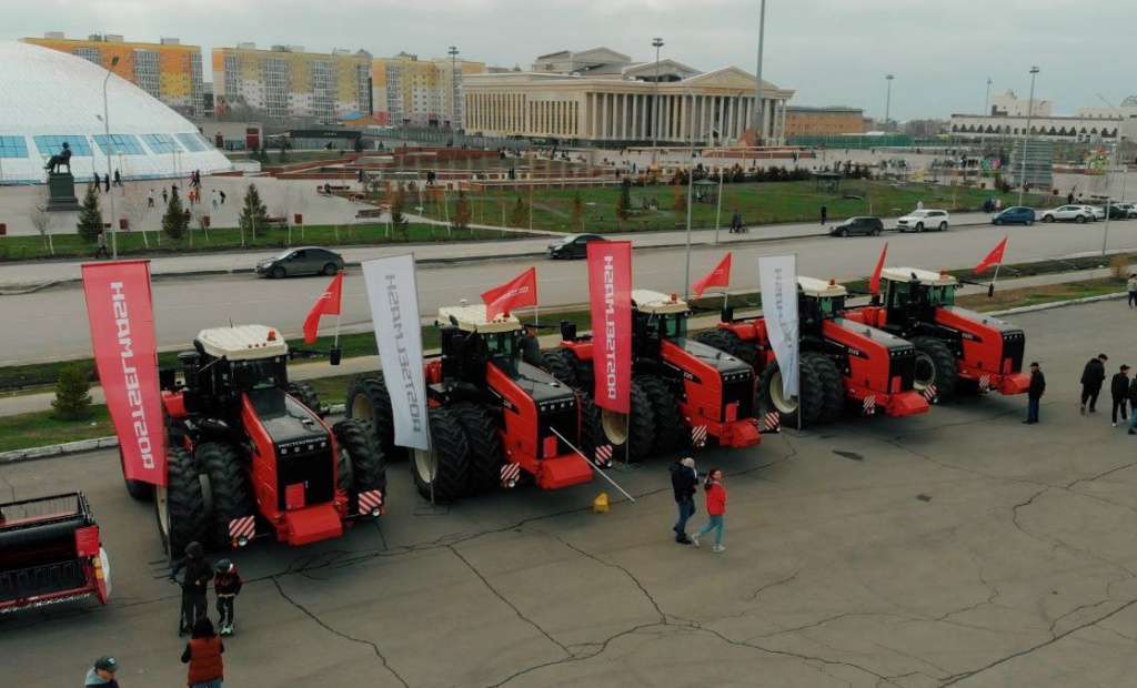 демонстрация продукции Ростсельмаш